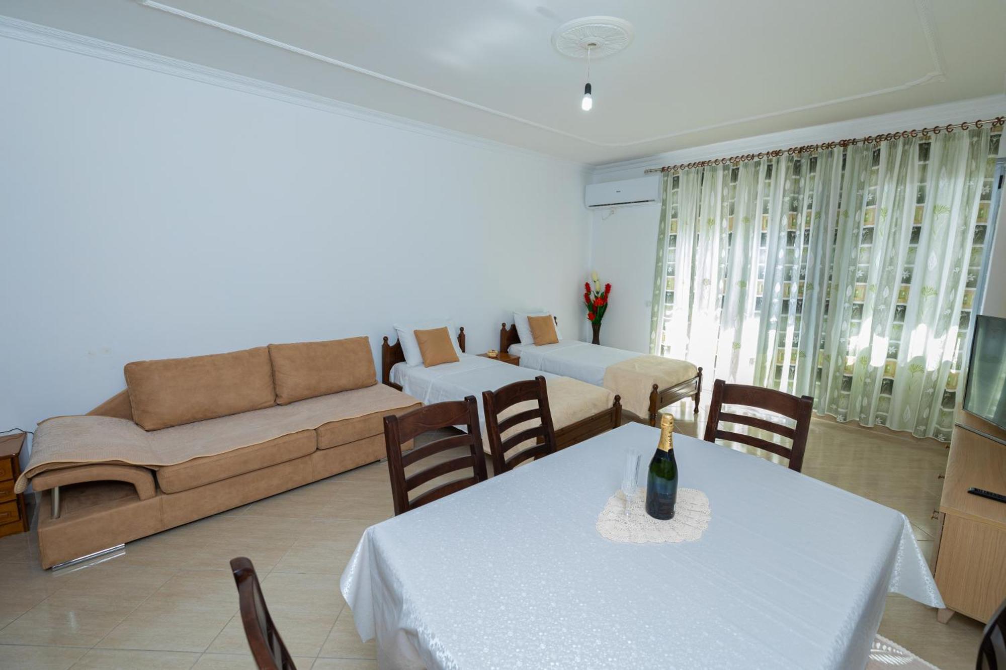 Lucas Apartments Rental Vlore Exterior photo