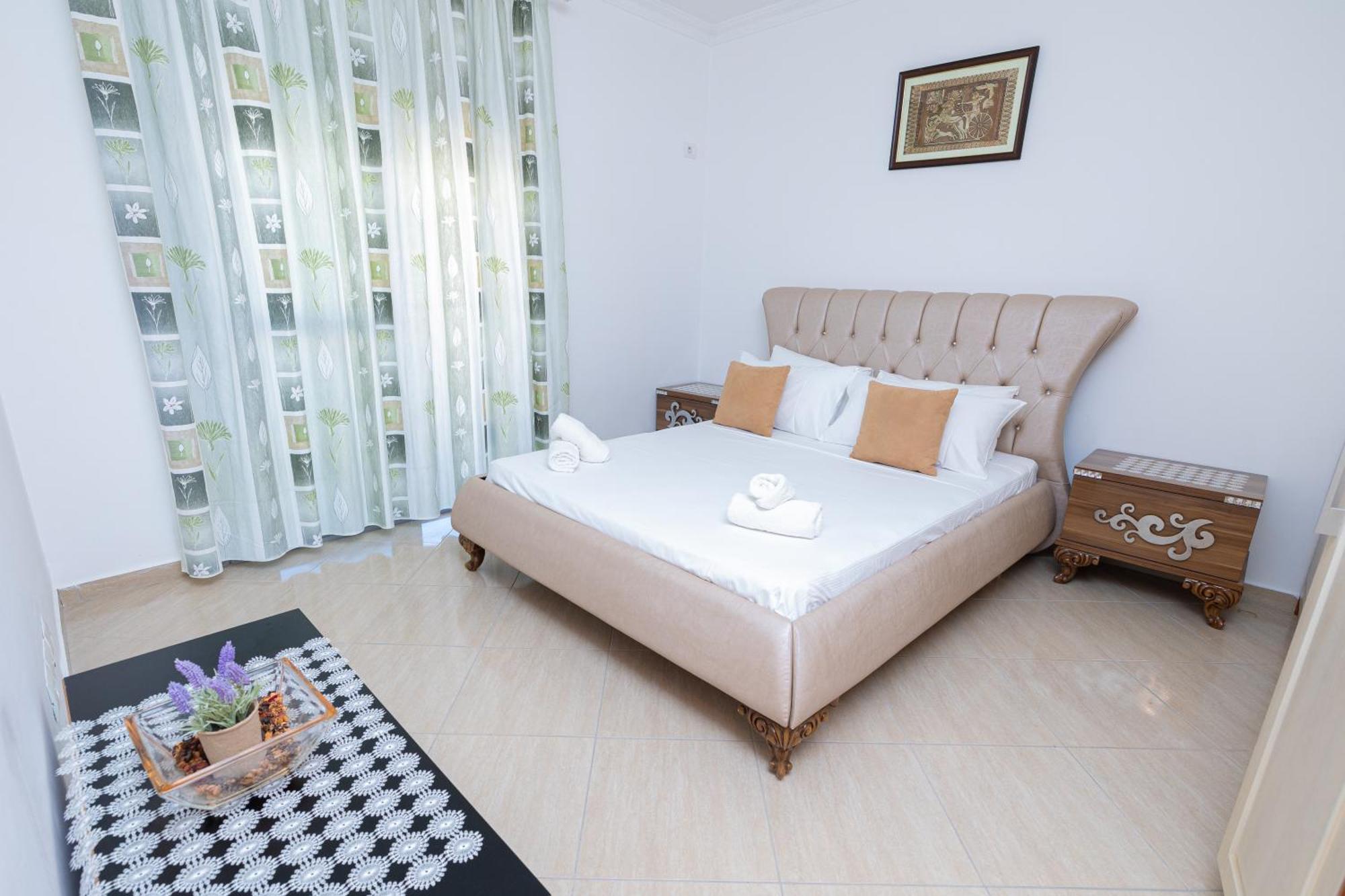 Lucas Apartments Rental Vlore Exterior photo